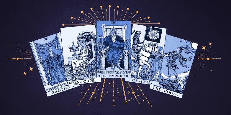 The Future According to Tarot Reading Experts